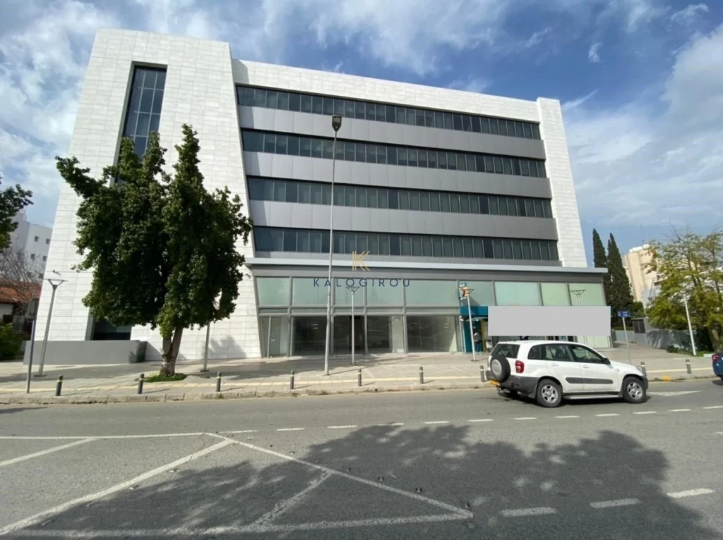 105m² Commercial for Rent in Strovolos, Nicosia District