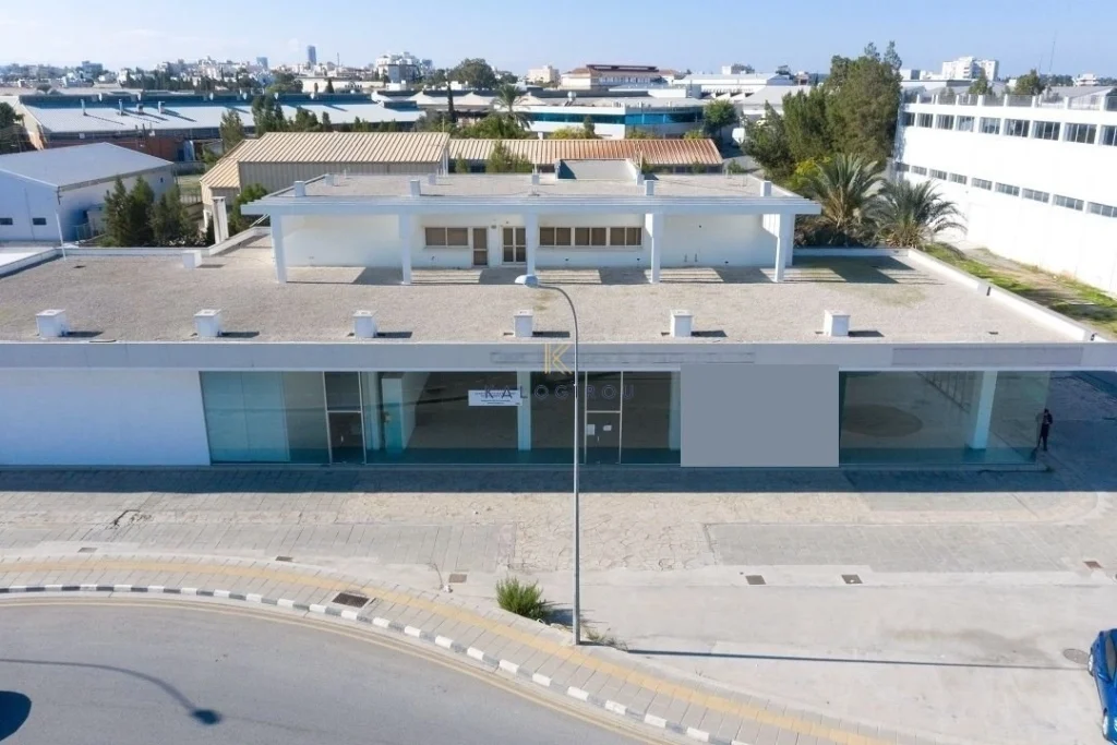 1555m² Commercial for Sale in Nicosia – Kaimakli