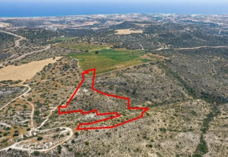 29,098m² Plot for Sale in Larnaca District