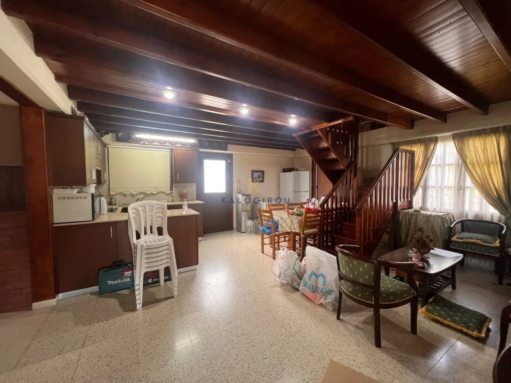 4 Bedroom House for Sale in Anglisides, Larnaca District