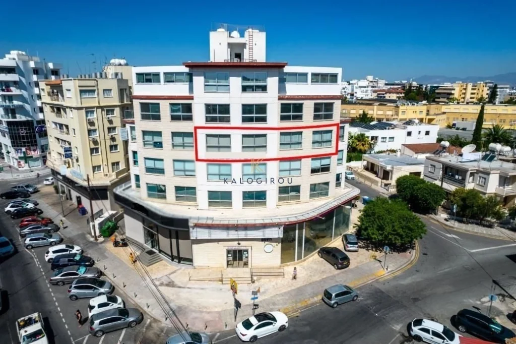 166m² Office for Sale in Strovolos, Nicosia District