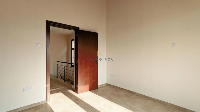 3 Bedroom House for Sale in Pervolia Larnacas