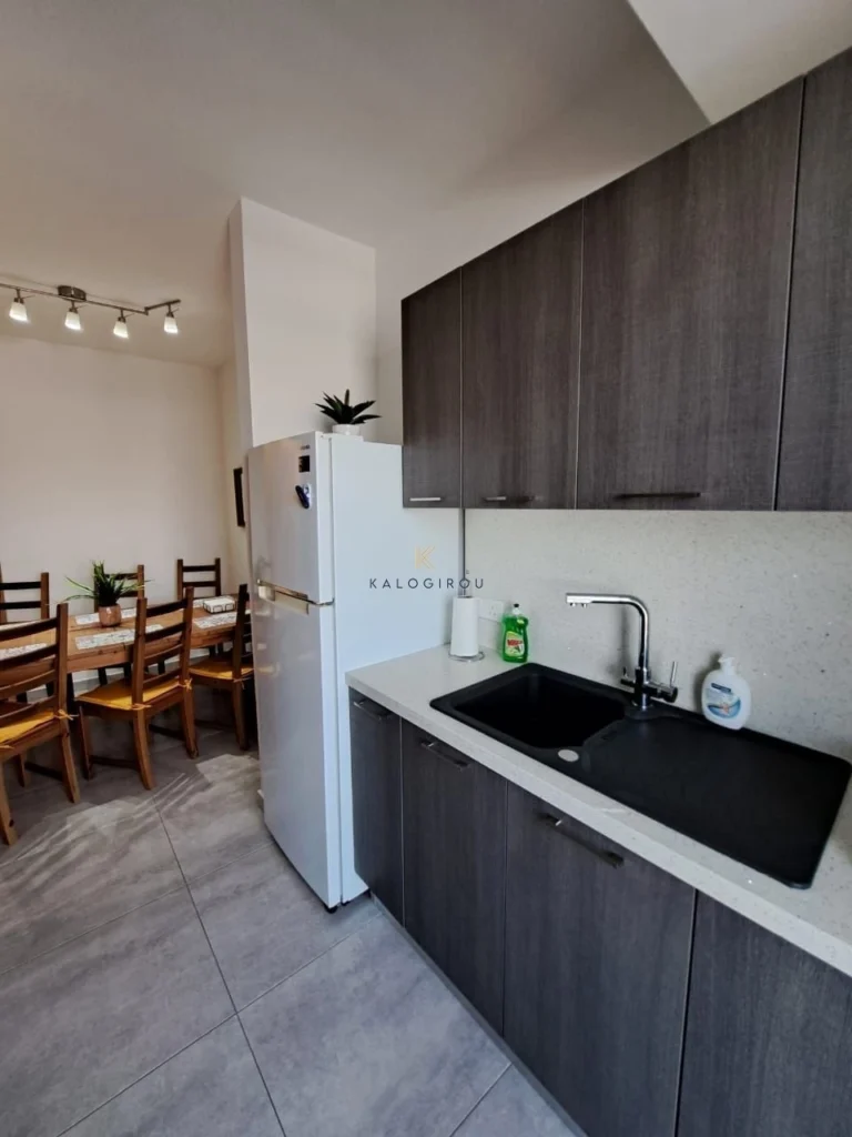 2 Bedroom Apartment for Rent in Larnaca – Finikoudes