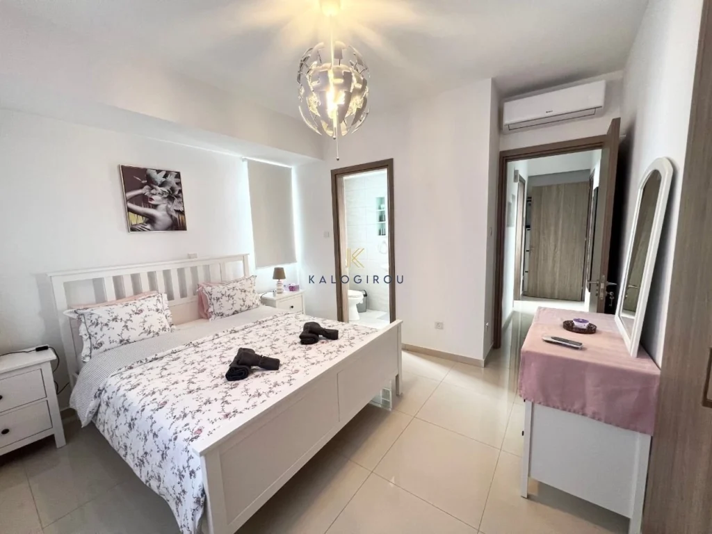 2 Bedroom Apartment for Rent in Larnaca – Finikoudes