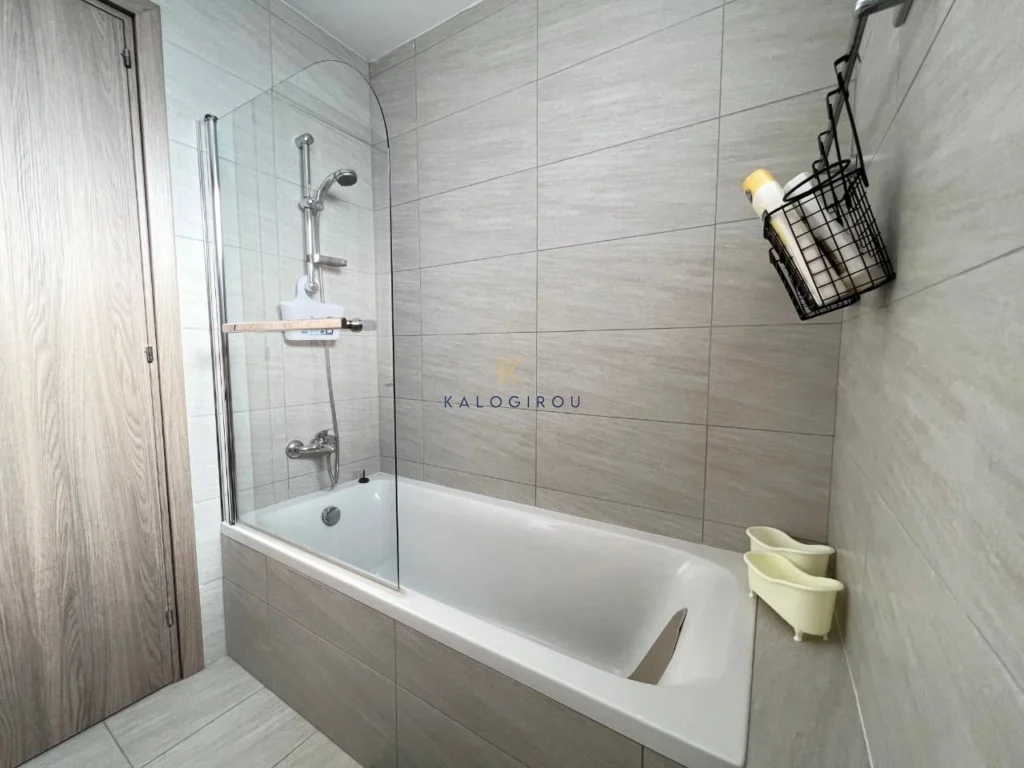 2 Bedroom Apartment for Rent in Larnaca – Finikoudes