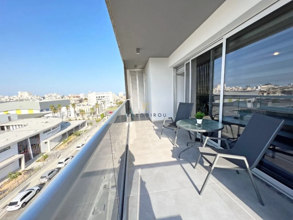 2 Bedroom Apartment for Rent in Larnaca – Finikoudes