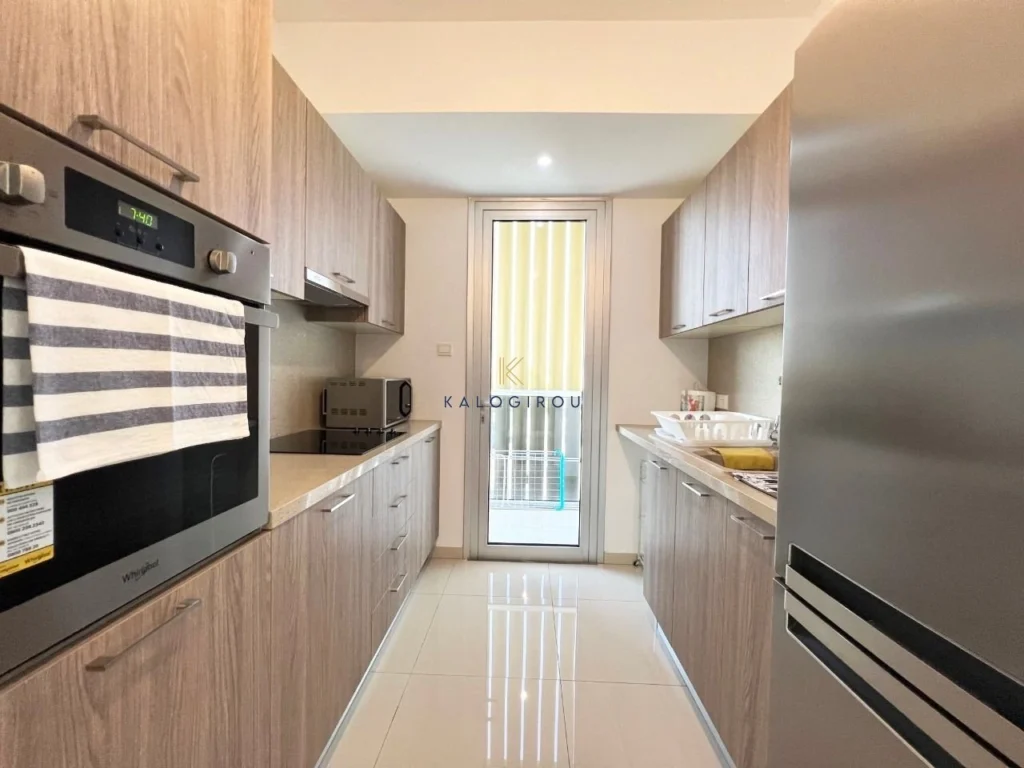 2 Bedroom Apartment for Rent in Larnaca – Finikoudes