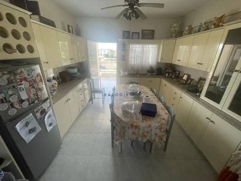 4 Bedroom House for Sale in Dromolaxia, Larnaca District