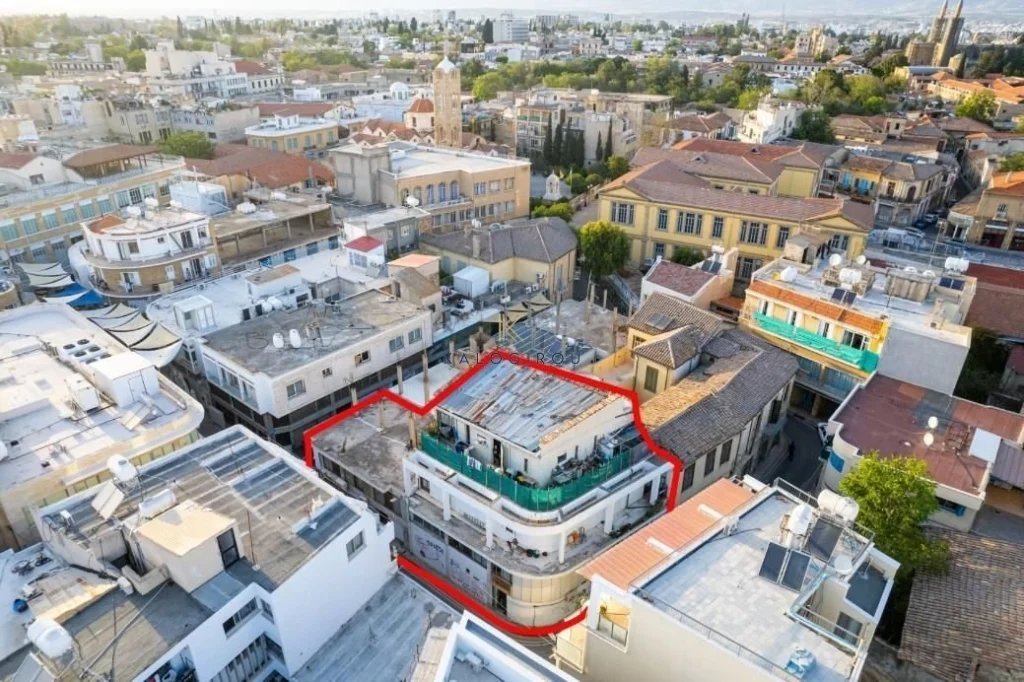 586m² Commercial for Sale in Nicosia District