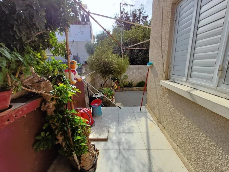 2 Bedroom House for Sale in Drosia, Larnaca District