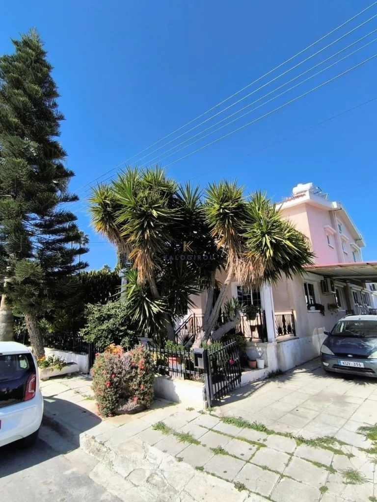 4 Bedroom House for Sale in Livadia Larnakas, Larnaca District