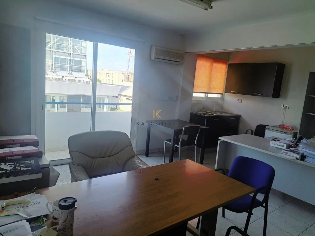 65m² Office for Rent in Larnaca District