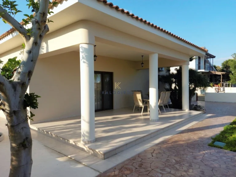 3 Bedroom House for Sale in Aradippou, Larnaca District