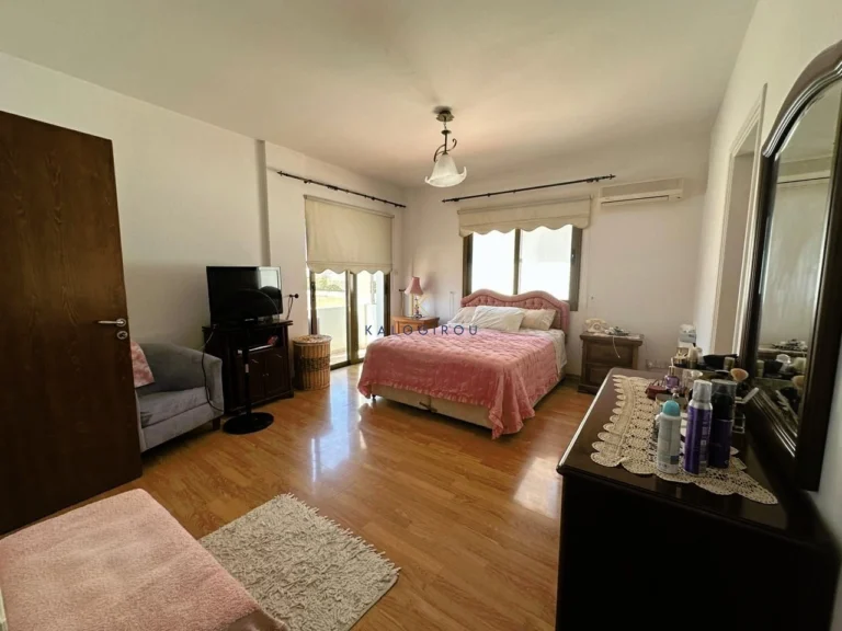 4 Bedroom House for Rent in Aradippou, Larnaca District