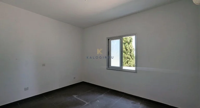 2 Bedroom Apartment for Sale in Mazotos, Larnaca District