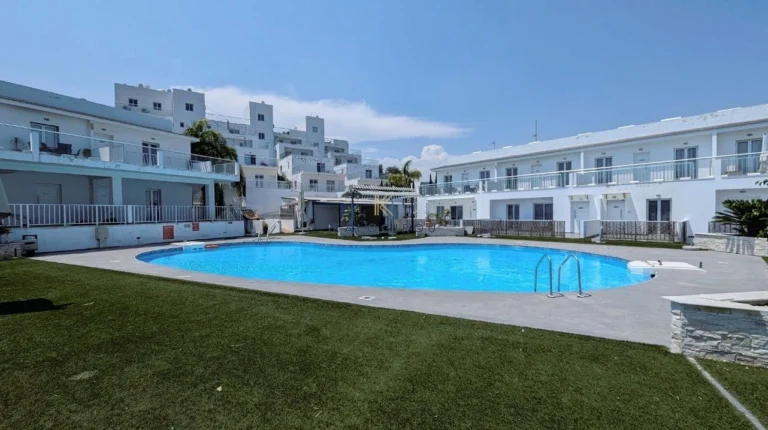 2 Bedroom Apartment for Sale in Mazotos, Larnaca District