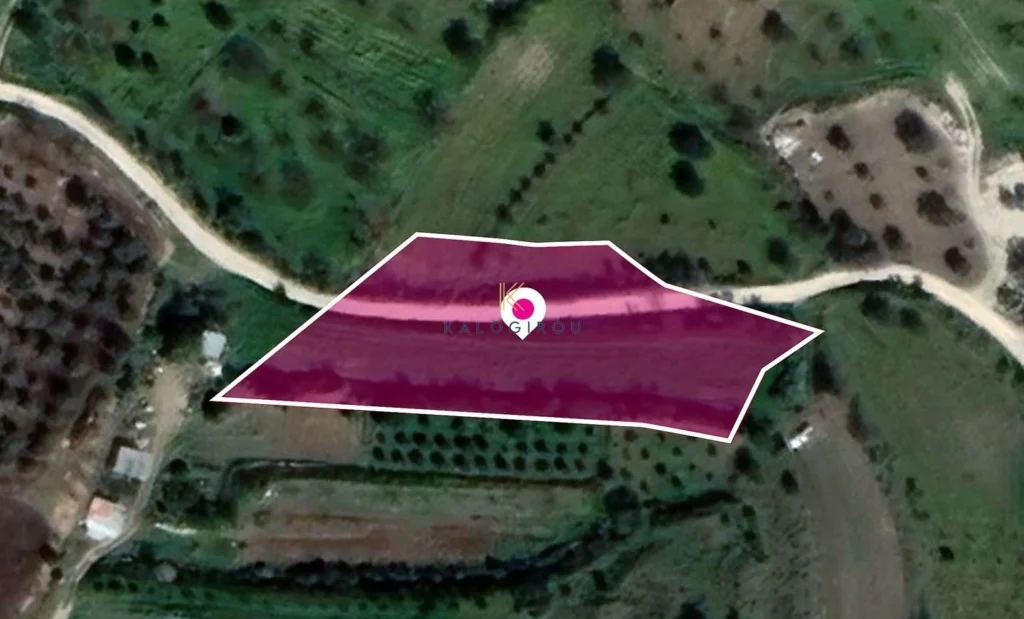 3,345m² Plot for Sale in Kampia, Nicosia District