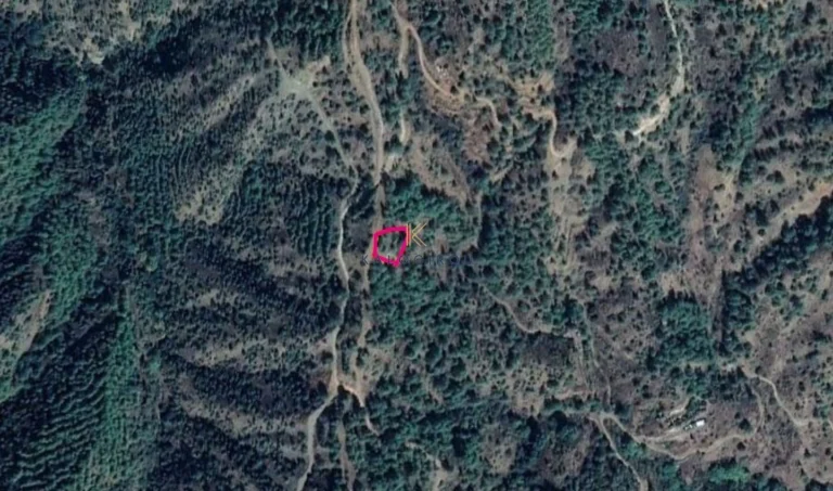 1,459m² Plot for Sale in Kampos, Nicosia District