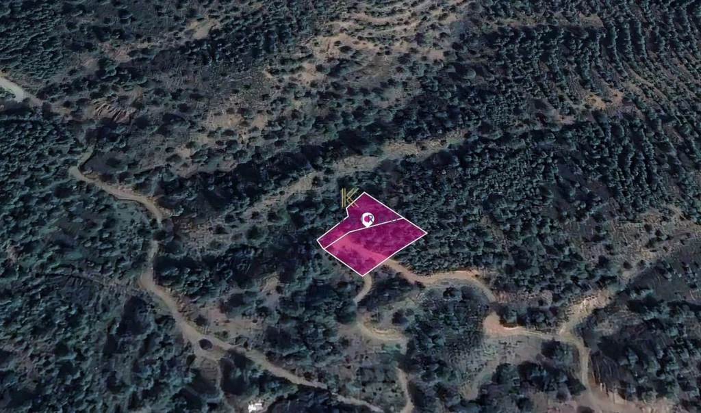 2,510m² Plot for Sale in Kampos, Nicosia District
