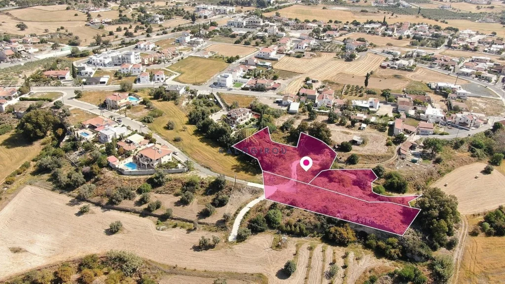 6,794m² Plot for Sale in Alethriko, Larnaca District