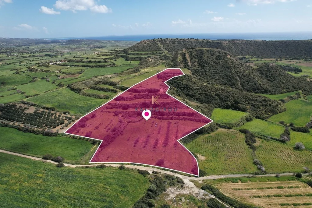 21,071m² Plot for Sale in Pissouri, Limassol District