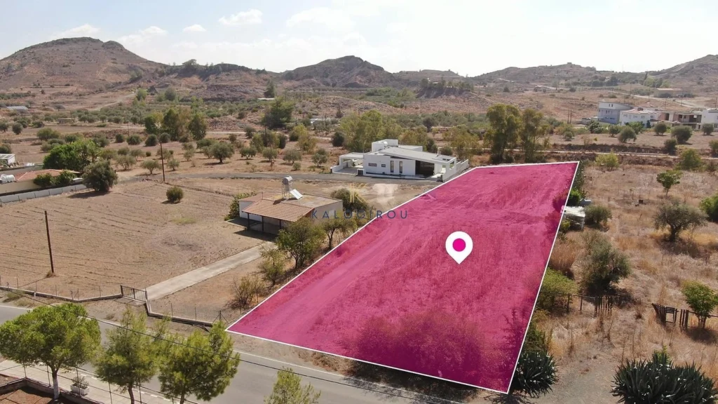 2,435m² Plot for Sale in Analiontas (Kataliontas), Nicosia District