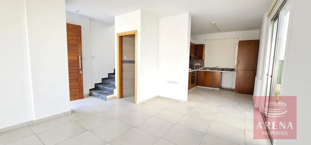 2 Bedroom House for Sale in Pervolia Larnacas