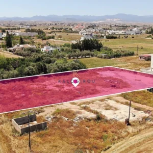 3,086m² Plot for Sale in Kokkinotrimithia, Nicosia District