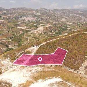 3,011m² Plot for Sale in Vouni, Limassol District