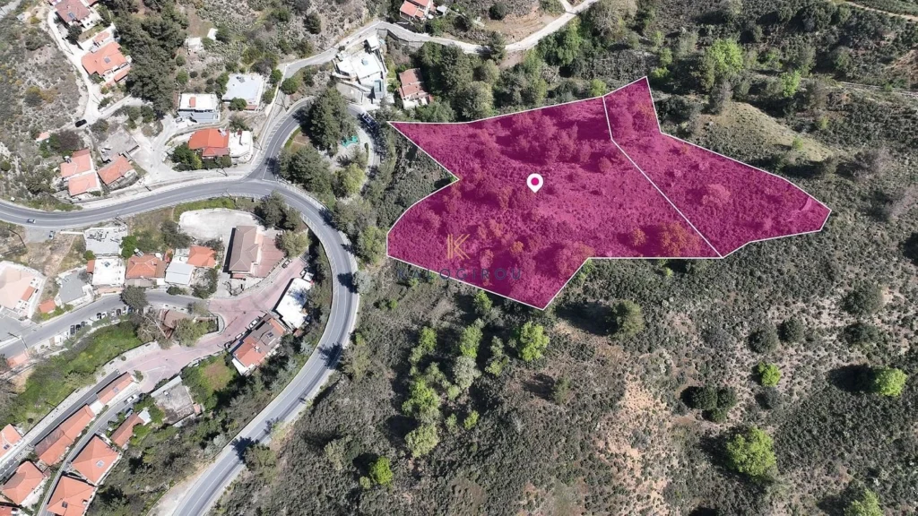 7,814m² Plot for Sale in Kakopetria, Nicosia District