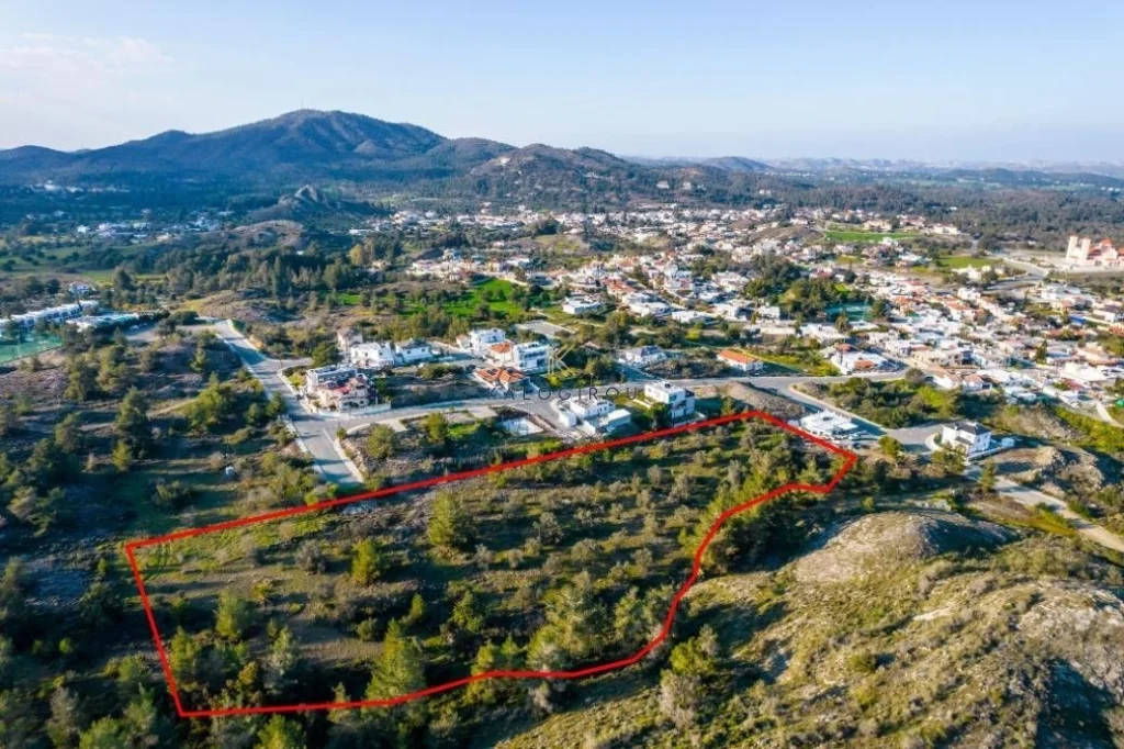 12,375m² Plot for Sale in Kornos, Larnaca District