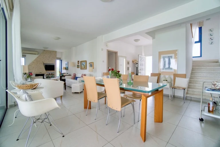 5 Bedroom House for Sale in Timi, Paphos District