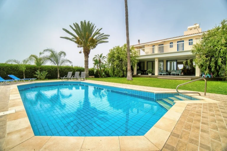 5 Bedroom House for Sale in Timi, Paphos District