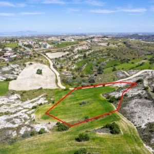 4,330m² Plot for Sale in Kampia, Nicosia District