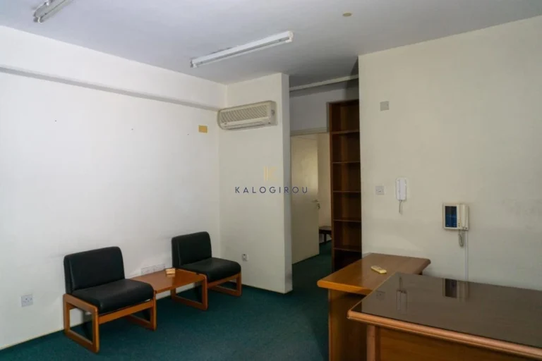 331m² Office for Sale in Agioi Omologites, Nicosia District