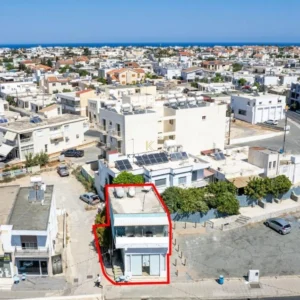 113m² Commercial for Sale in Paralimni, Famagusta District