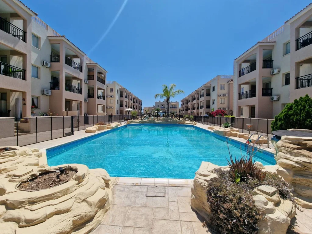 2 Bedroom Apartment for Rent in Tombs Of the Kings, Paphos District