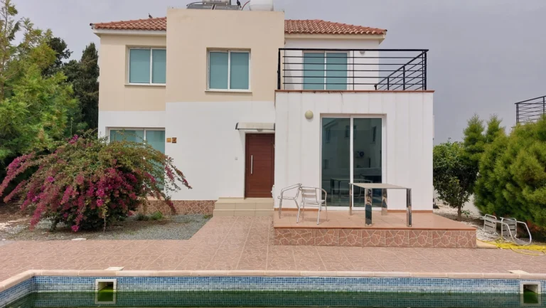3 Bedroom House for Sale in Mandria, Paphos District