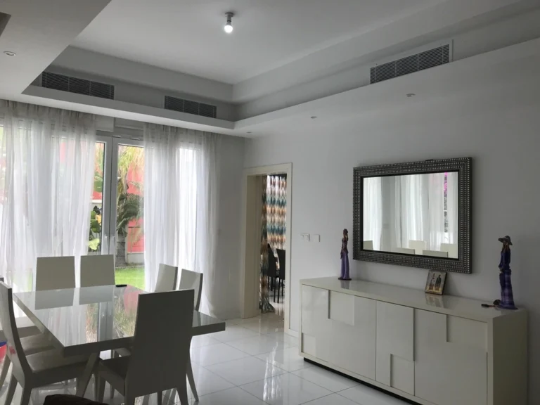 4 Bedroom House for Sale in Agios Tychonas, Limassol District