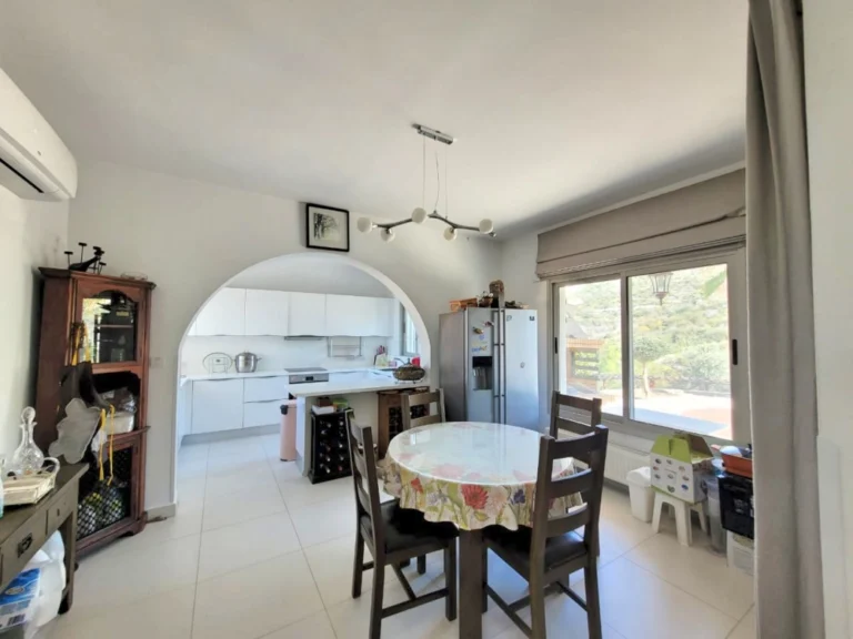 4 Bedroom House for Sale in Tala, Paphos District