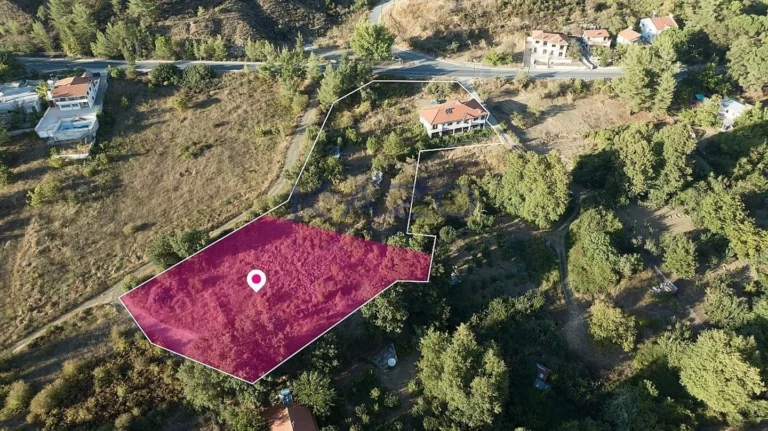 1,735m² Plot for Sale in Mandria, Limassol District