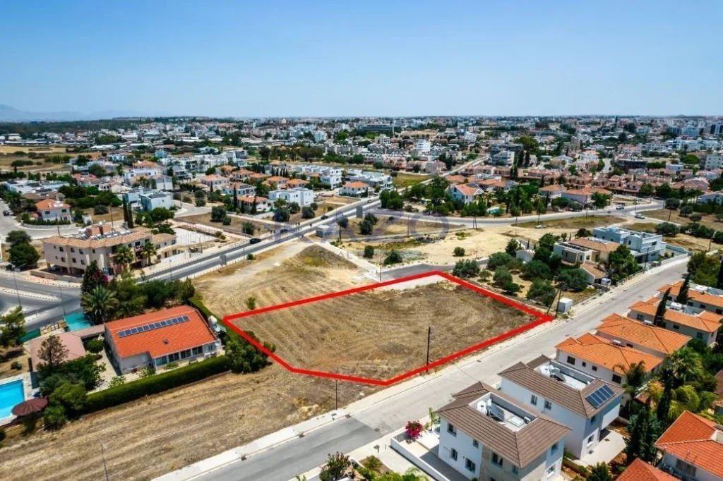 3,243m² Plot for Sale in Latsia, Nicosia District