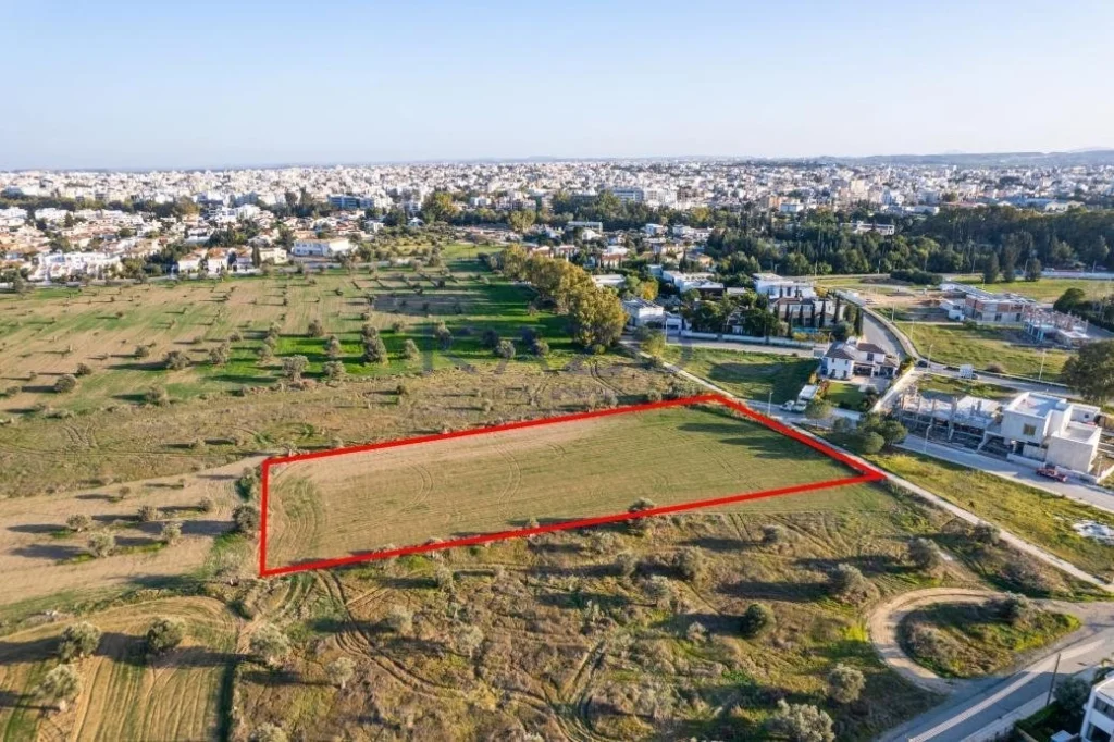 4,701m² Plot for Sale in Strovolos, Nicosia District