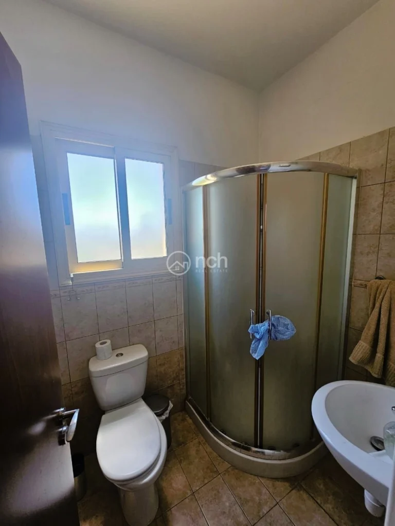4 Bedroom House for Sale in Ypsonas, Limassol District