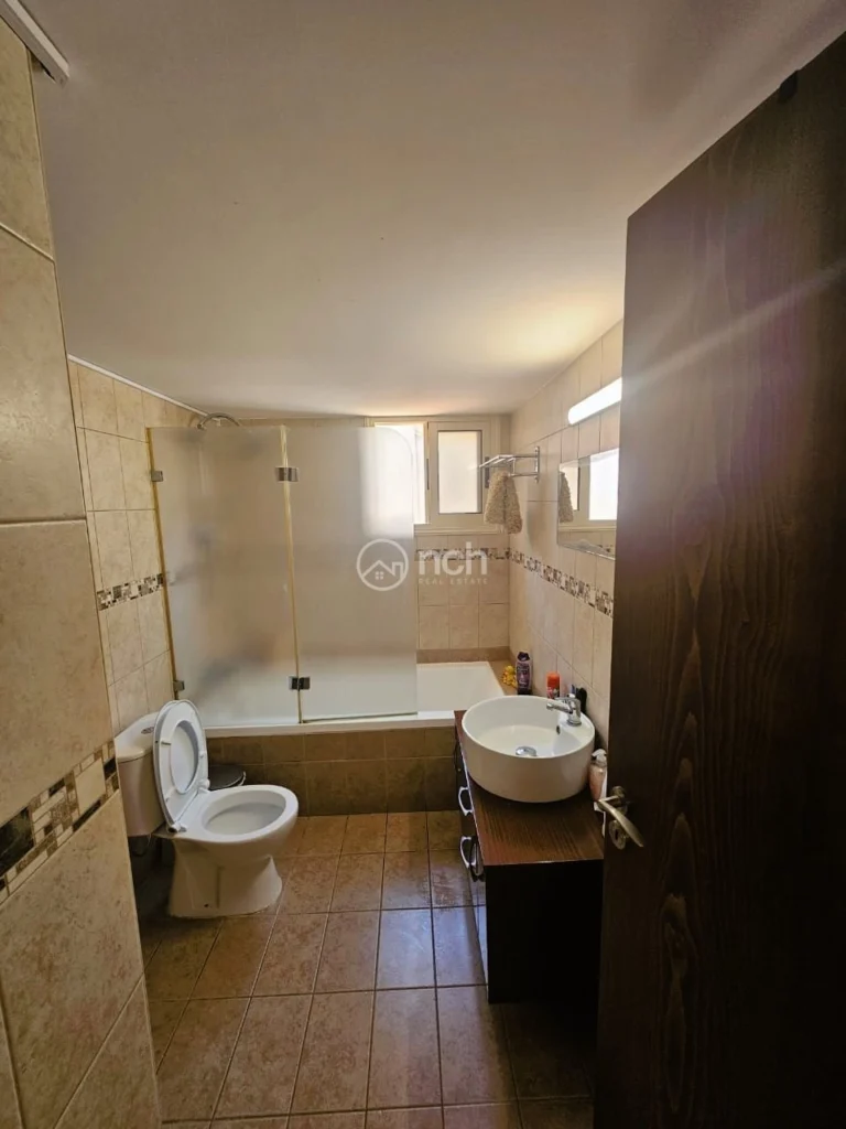 4 Bedroom House for Sale in Ypsonas, Limassol District