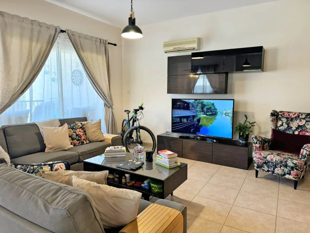 2 Bedroom Apartment for Sale in Germasogeia, Limassol District