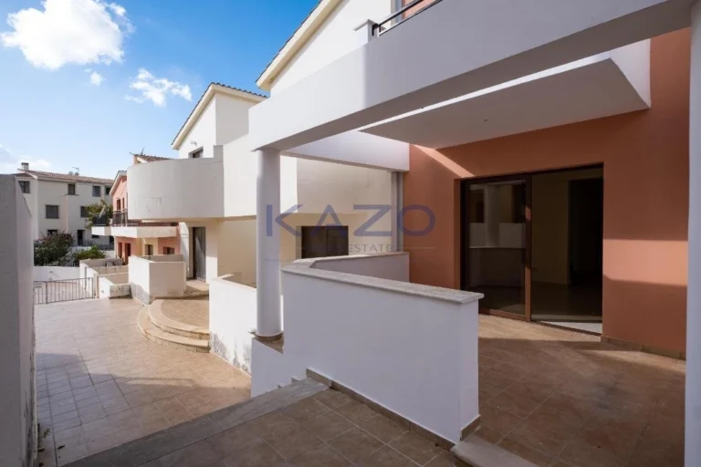 Cheap Houses and Villas for Sale Paphos up to 200000 euro