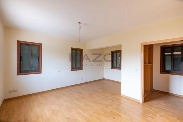 3 Bedroom House for Sale in Strovolos, Nicosia District