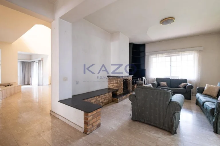 4 Bedroom House for Sale in Strovolos, Nicosia District