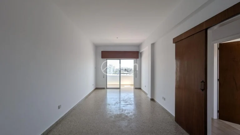 2 Bedroom Apartment for Sale in Strovolos, Nicosia District